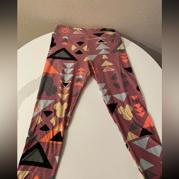 Disney Lularoe Legging (Size: One Size)  Minnie Mouse Athletic Tribal Print - Picture 1 of 6